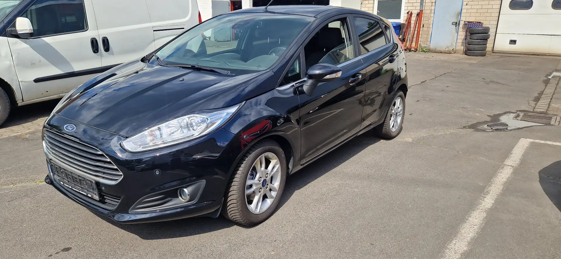 Ford Fiesta Titanium Nero - 2