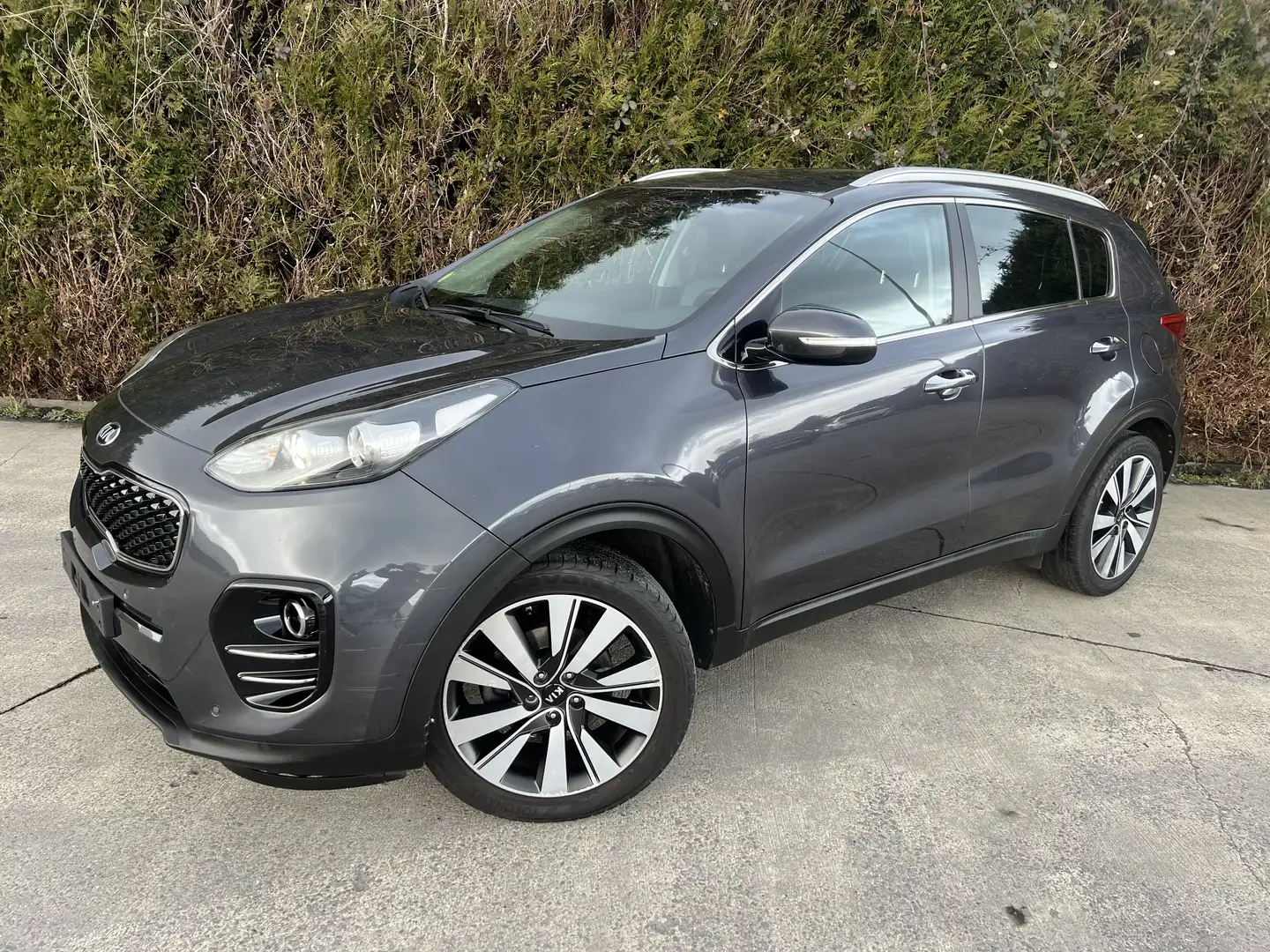 Kia Sportage Sportage 1.7 CRDi 2WD Lounge ISG Schwarz - 1
