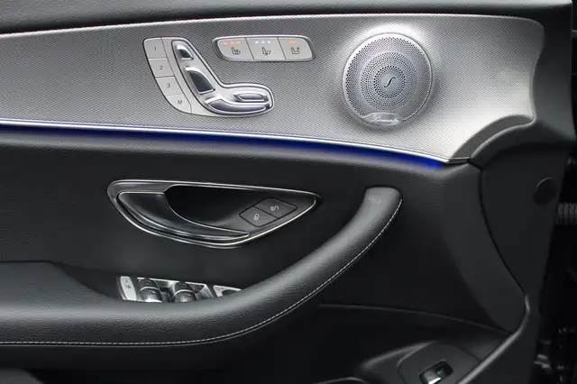 Mercedes-Benz E 250 EXCLUSIVE DISTR SITZKLIMA STANDH WIDE BURM
