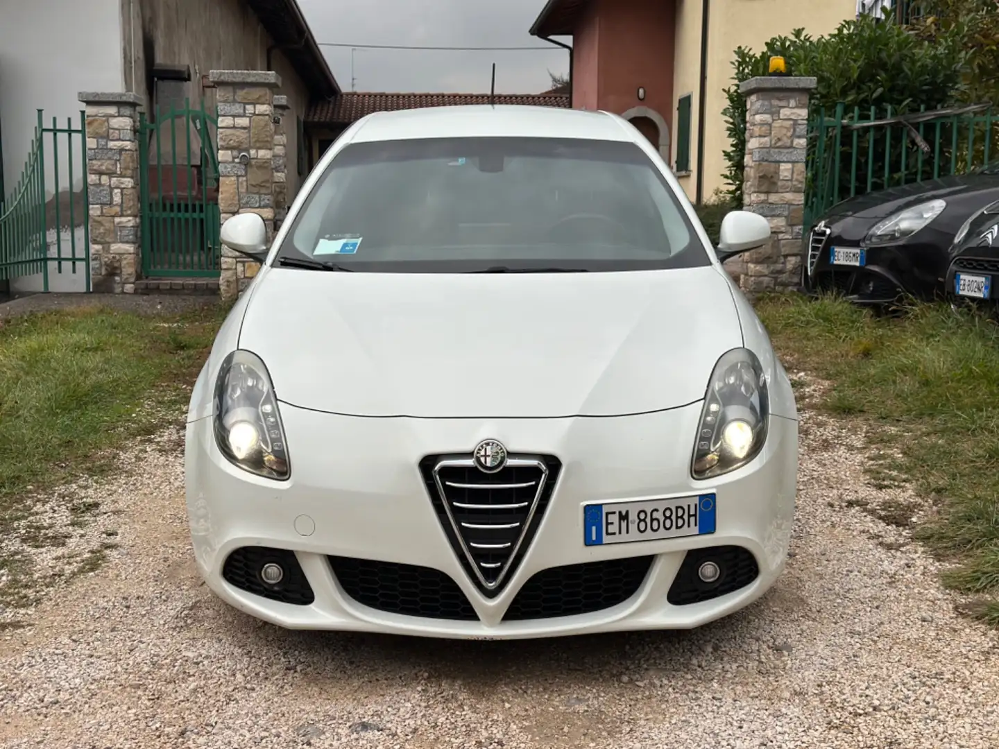 Alfa Romeo Giulietta Giulietta 2.0 JTDm-2 170 CV Distinctive Blanc - 2