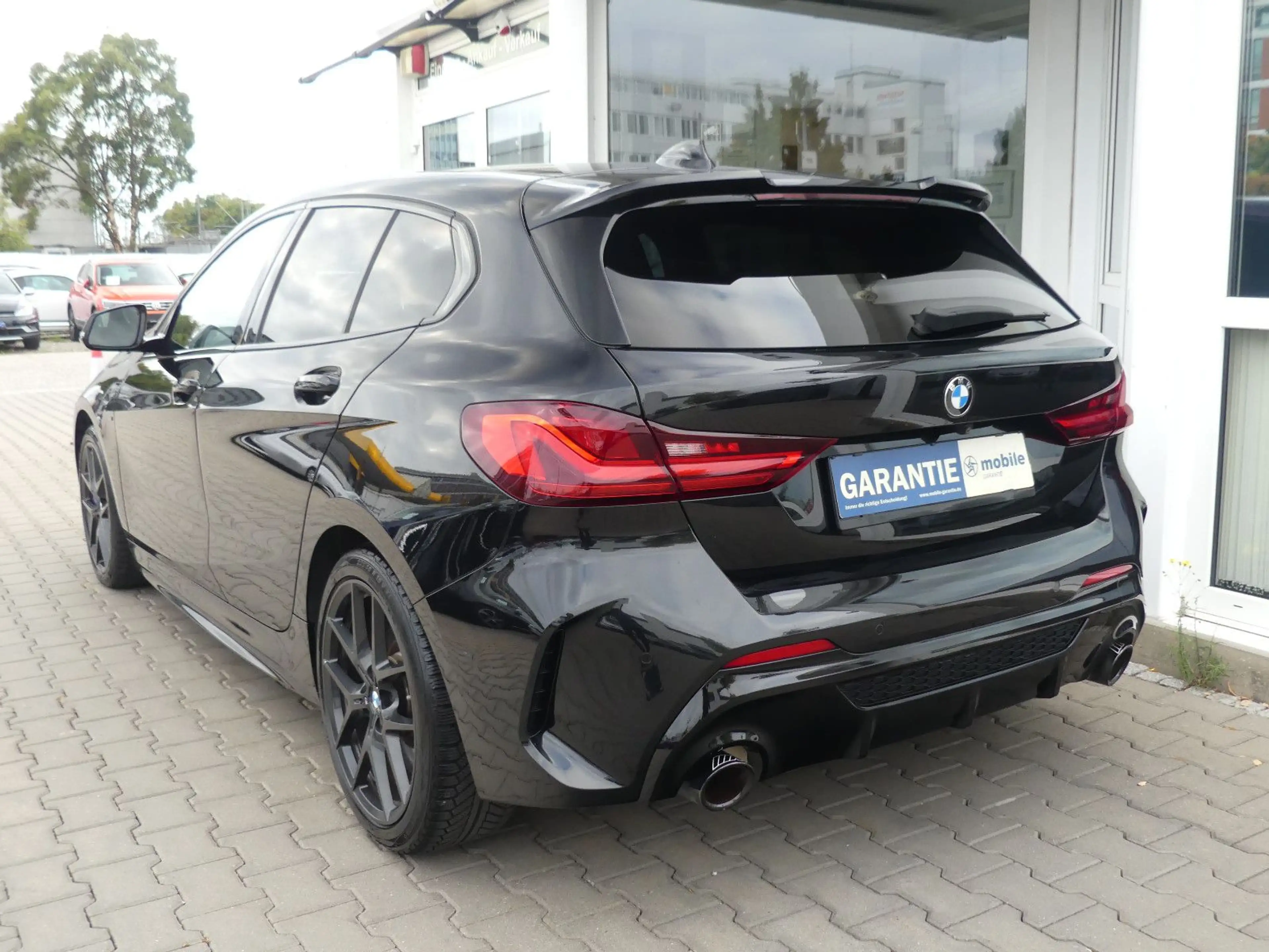 BMW 135 i xDrive Perform. ACC HUD LCP Alcantara Kam. — photo 7