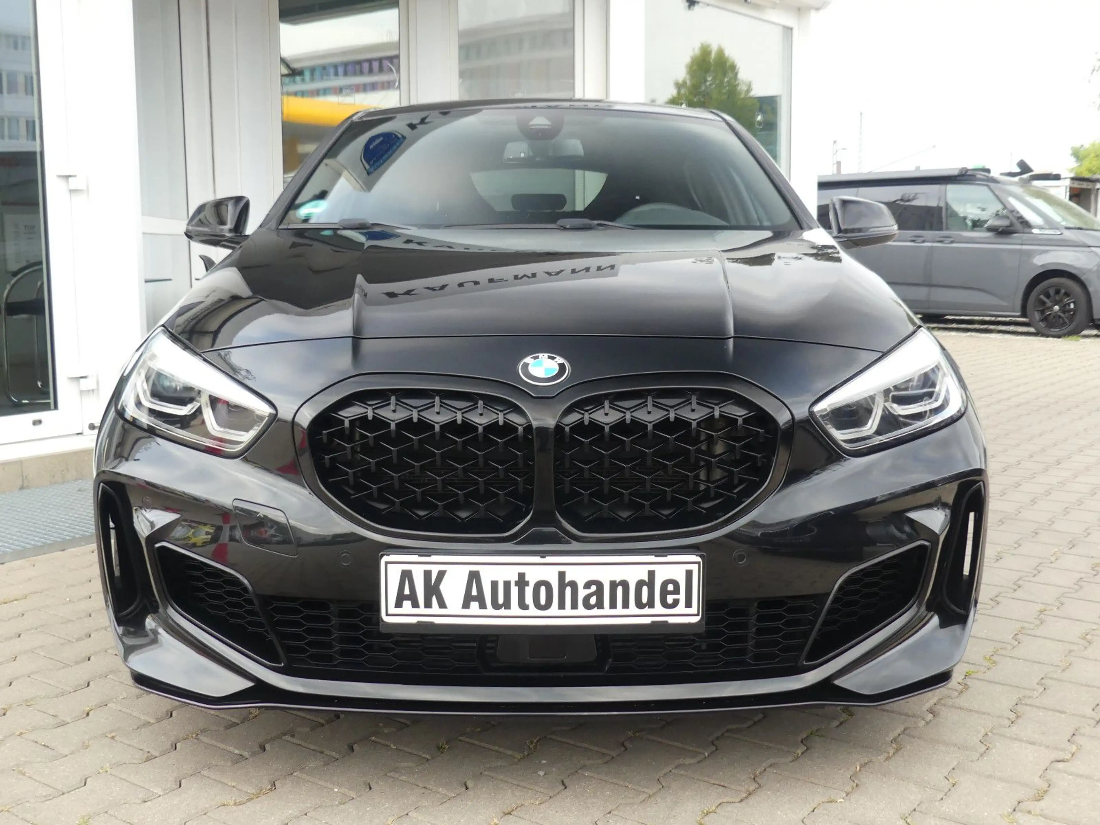 BMW 135 i xDrive Perform. ACC HUD LCP Alcantara Kam. — photo 2