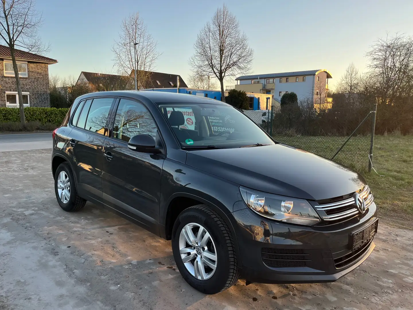 Volkswagen Tiguan 1.4 TSI Trend BMT Gris - 2