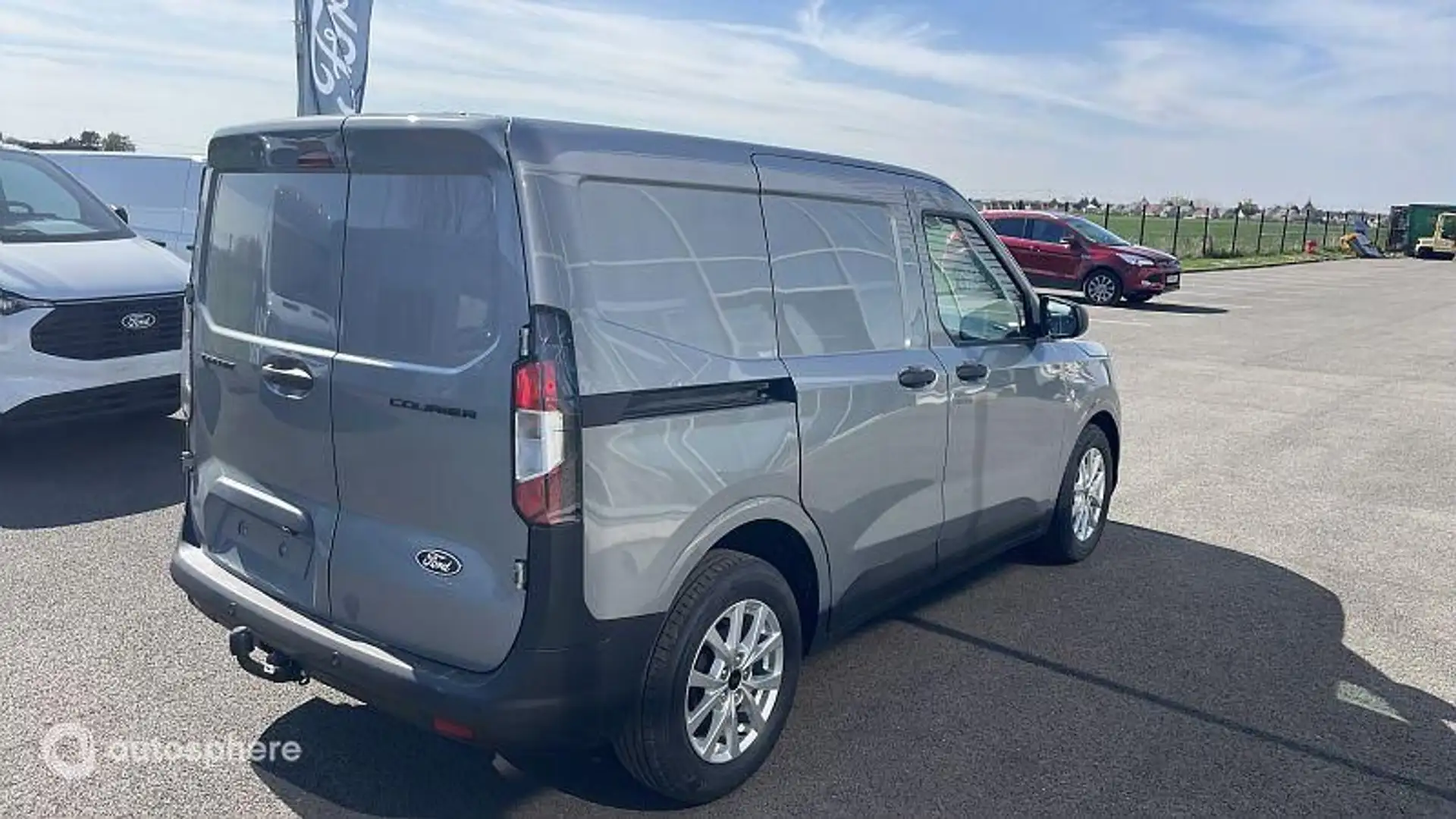 Ford Transit Courier 1.5 EcoBlue 100ch Trend - 2