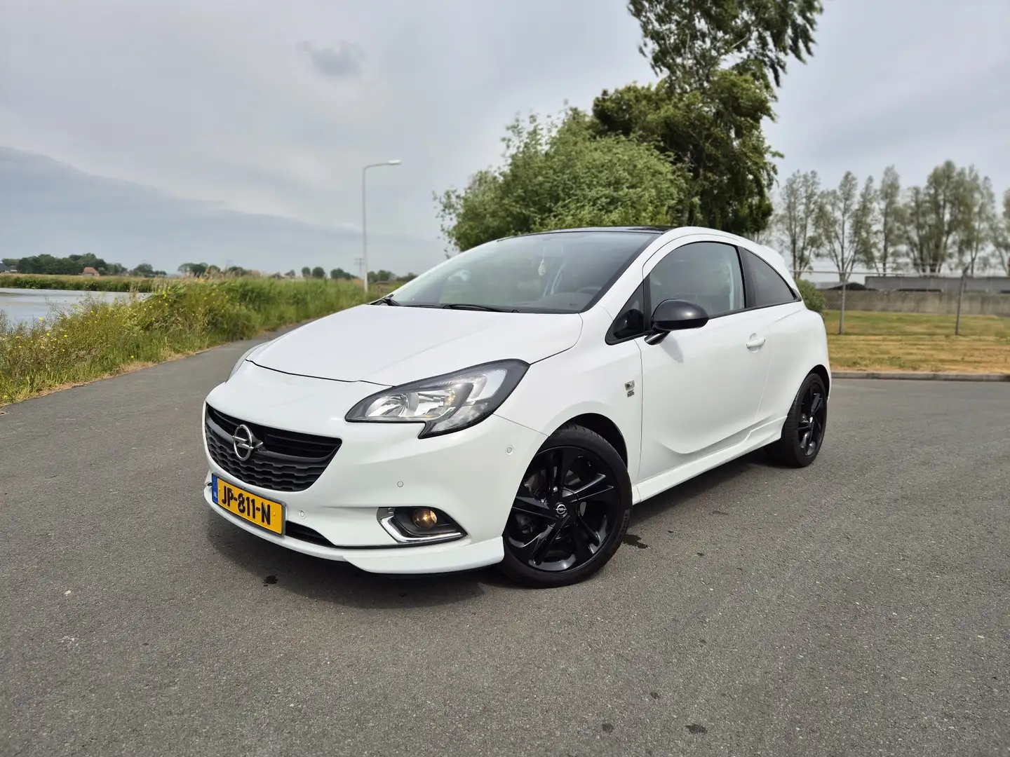 Opel Corsa-e 1.0 Turbo Color Edition Wit - 1