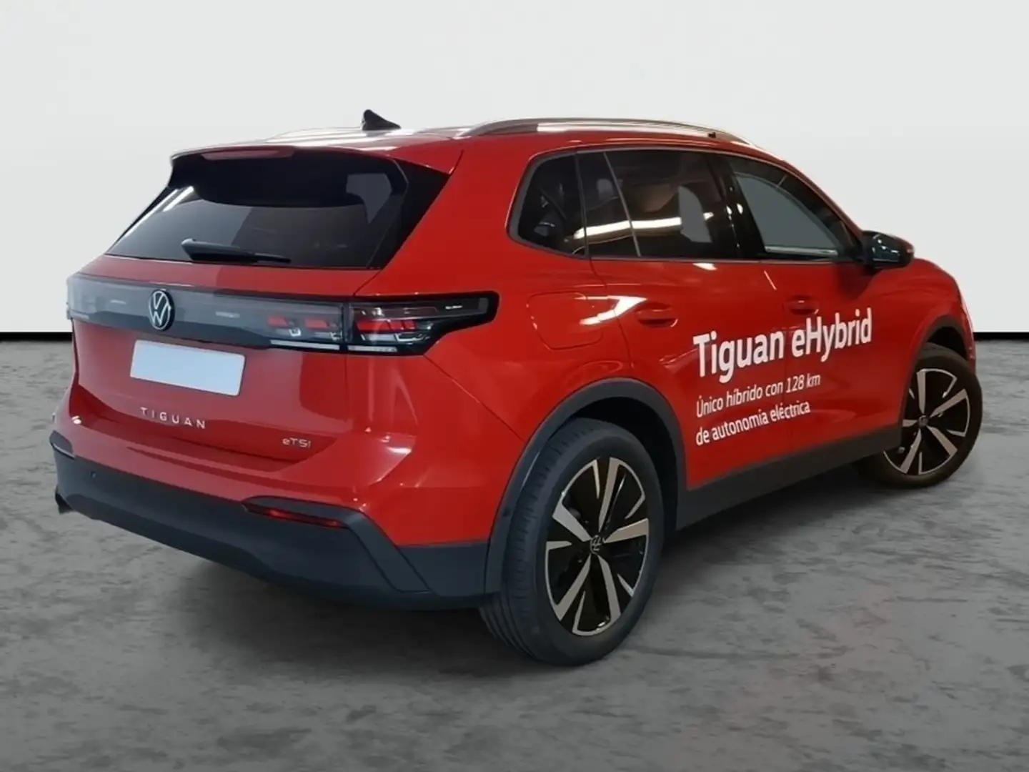 Volkswagen Tiguan 1.5 eTSI Más DSG 96kW Rojo - 2