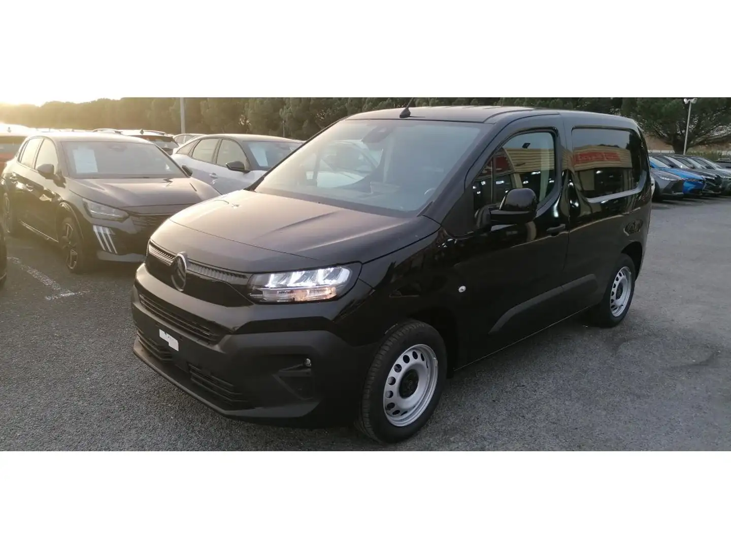 Citroen Berlingo M 3 places 1.5 BlueHDI 130 EAT8 +CAMERA Noir - 2
