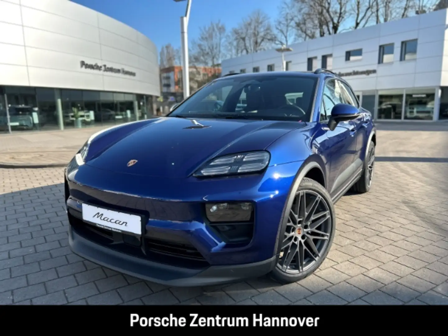 Porsche Macan 4 Blau - 1