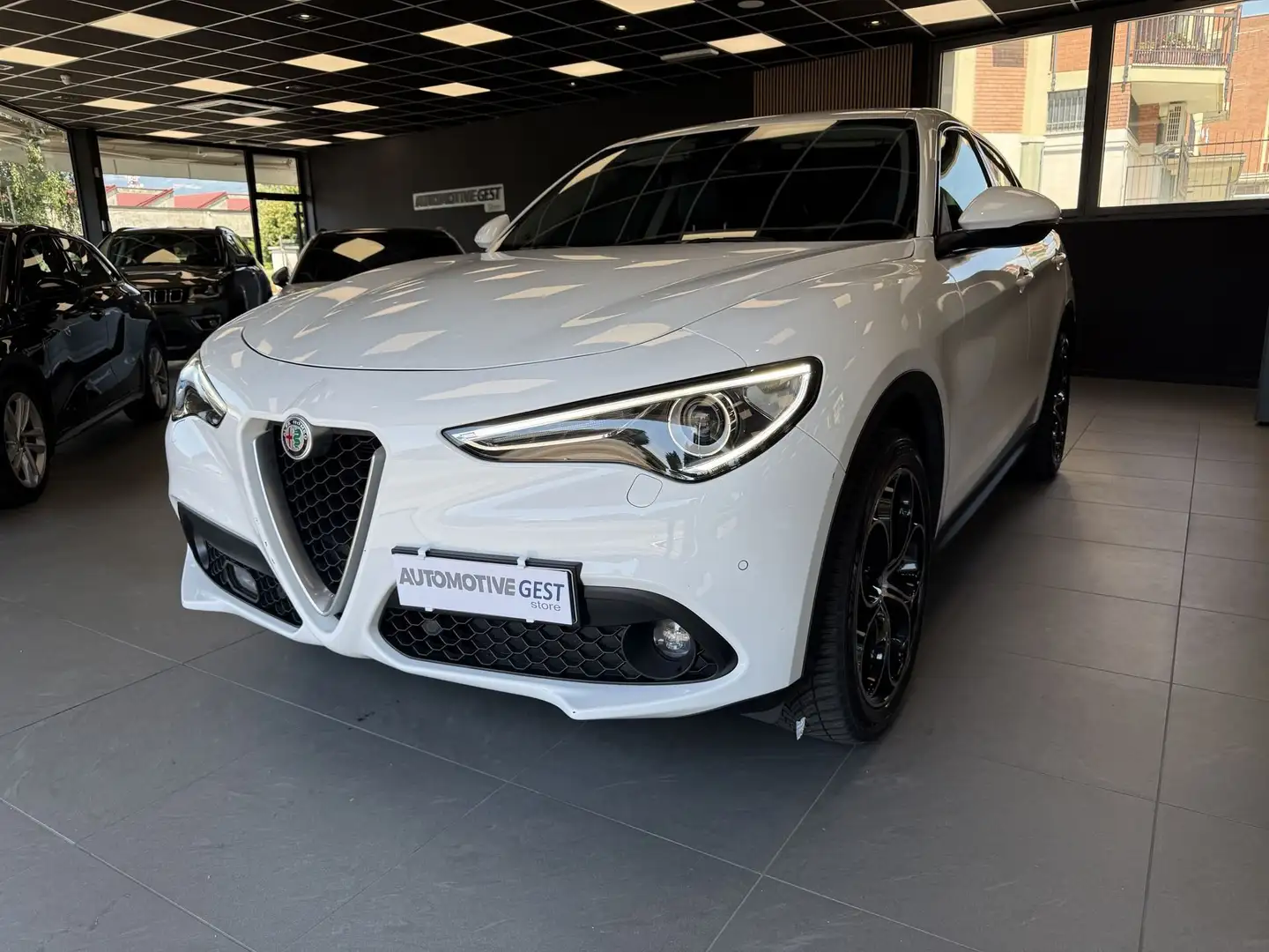 Alfa Romeo Stelvio 2.2 Turbodiesel 210 CV AT8 Q4 Executive *UNICO PR Wit - 1
