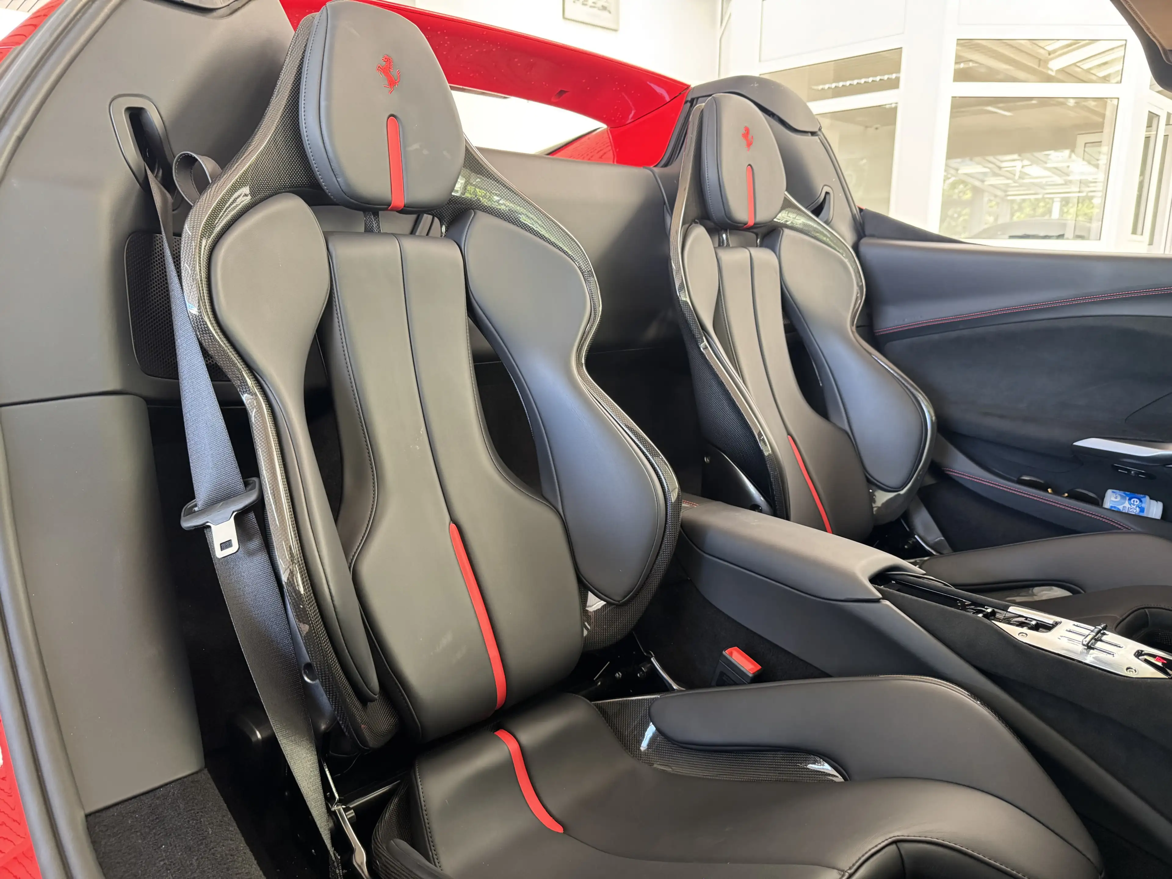 Ferrari 296 Matrix*Lift*JBL*Carbon Racing Seats* — photo 14