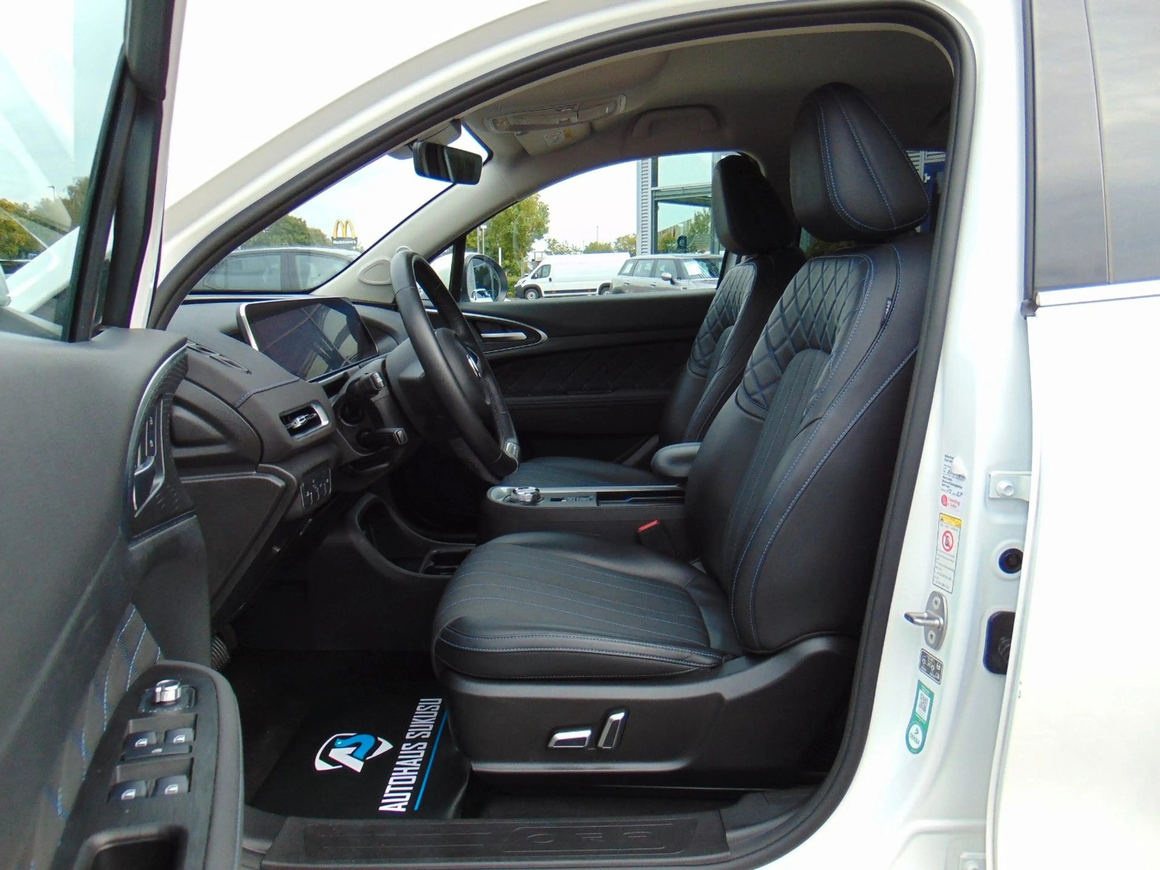 Ora Funky Cat 300 Pro - ACC - 360° - Keyless - Leder — photo 7