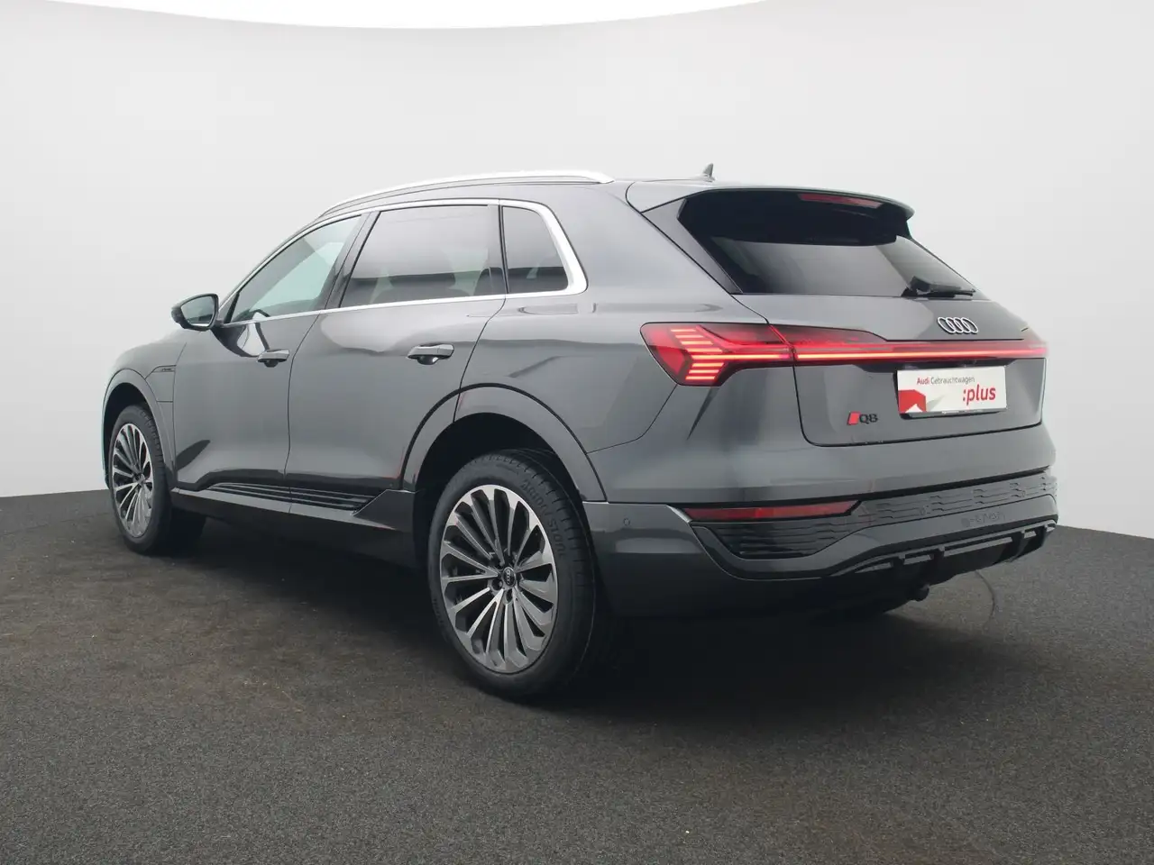 Audi Q8 S-Line 55 quattro /Pano,Matrix,AHK,Air, миниатюра 5