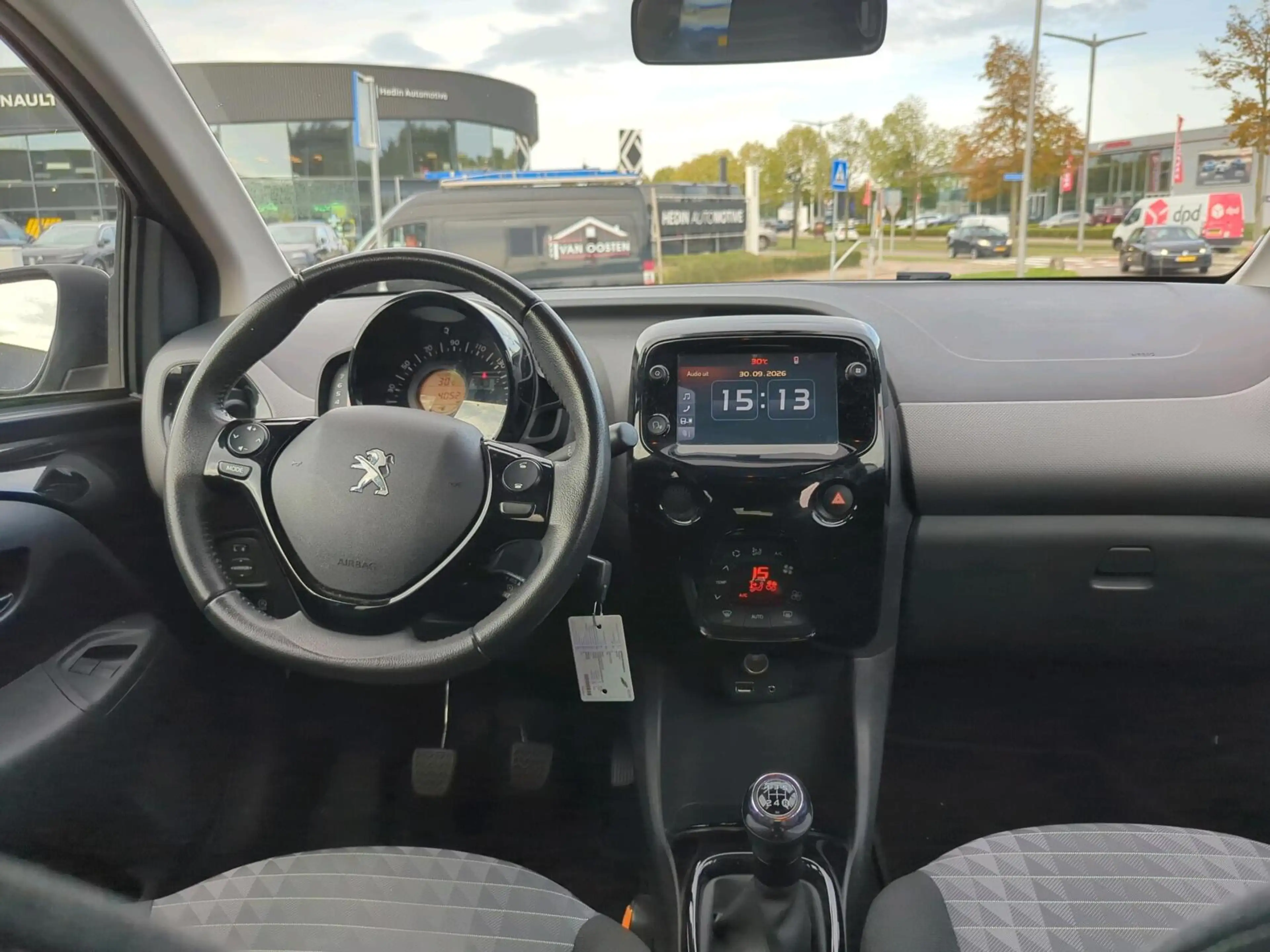 Peugeot 108 1.0 e-VTi Allure | Camera | Climate | — photo 2