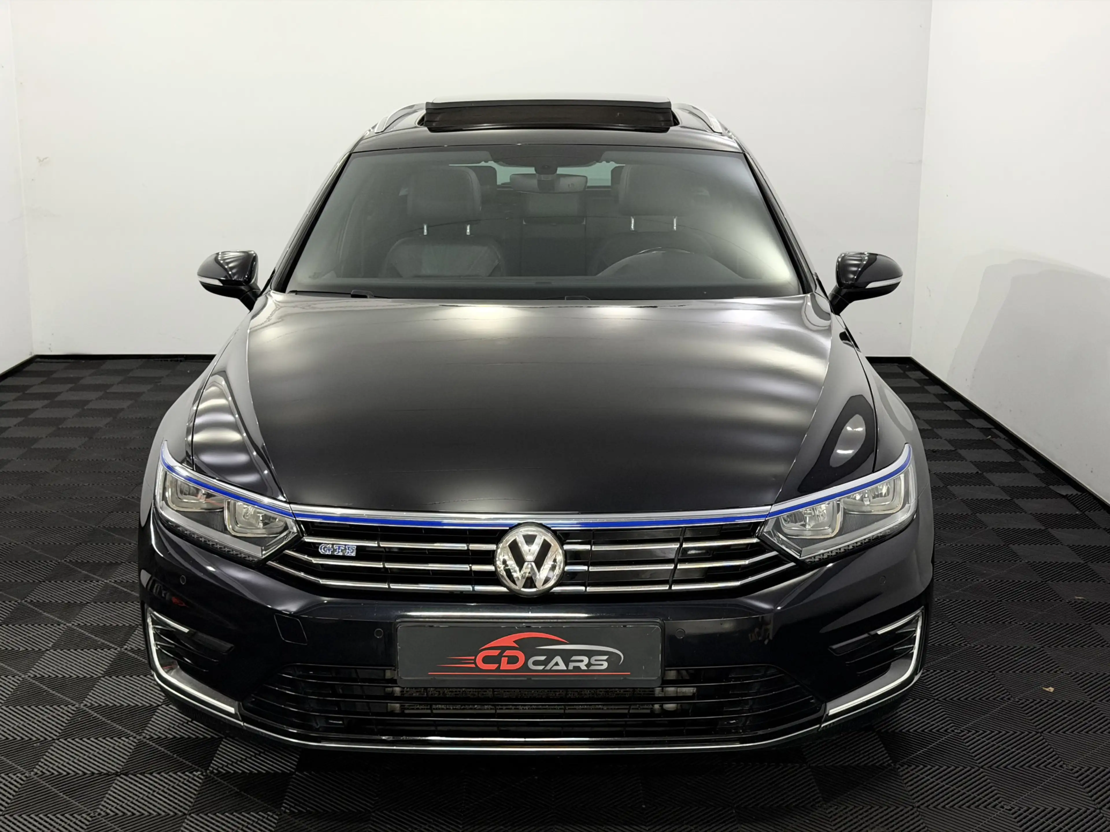 Volkswagen Passat Variant 1.4 TSI GTE Connected Series Plus Panoramadak, Nav — photo 2