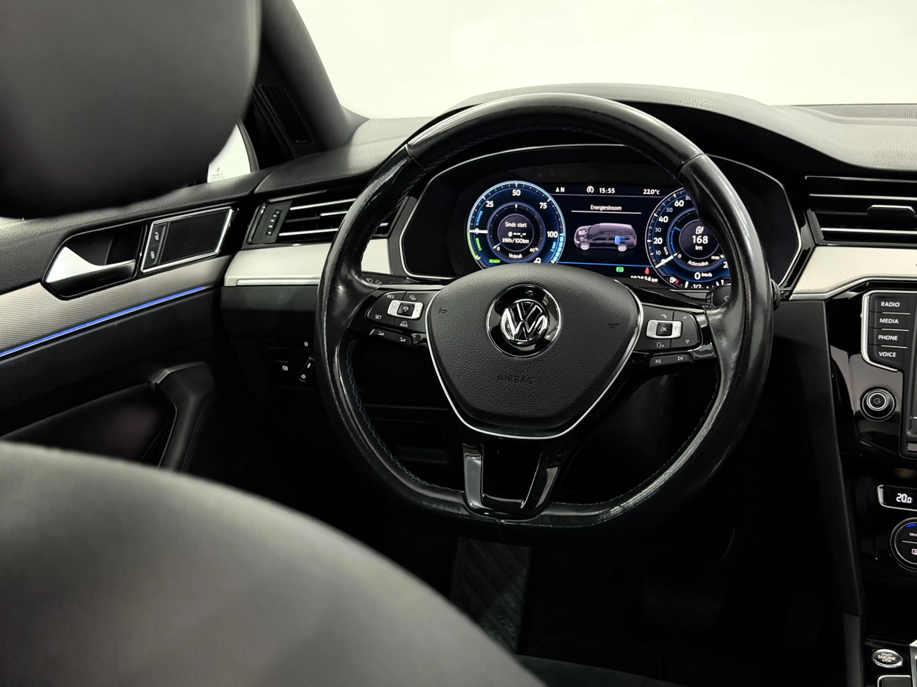 Volkswagen Passat Variant 1.4 TSI GTE Connected Series Plus Panoramadak, Nav — photo 14