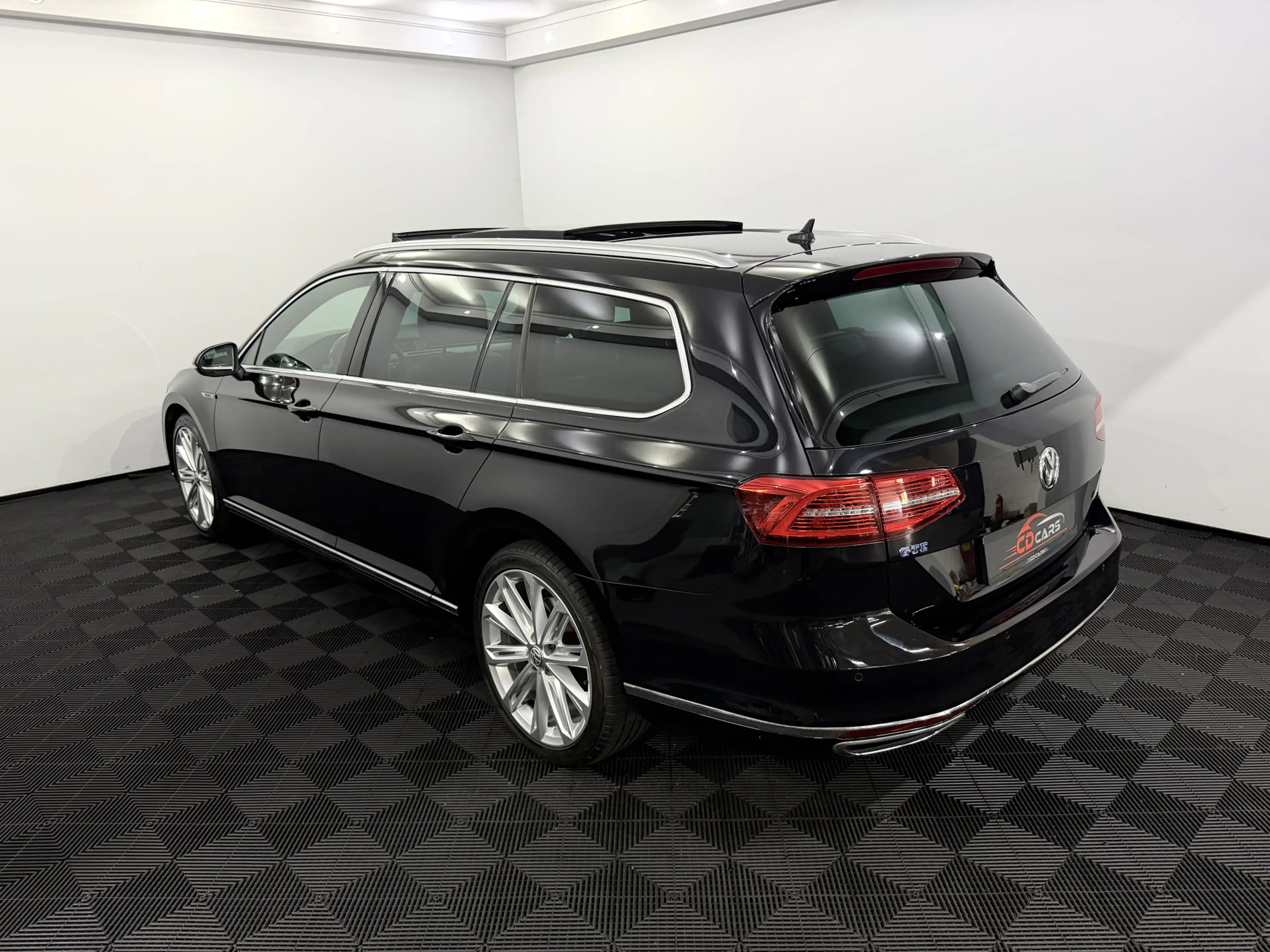 Volkswagen Passat Variant 1.4 TSI GTE Connected Series Plus Panoramadak, Nav — photo 4