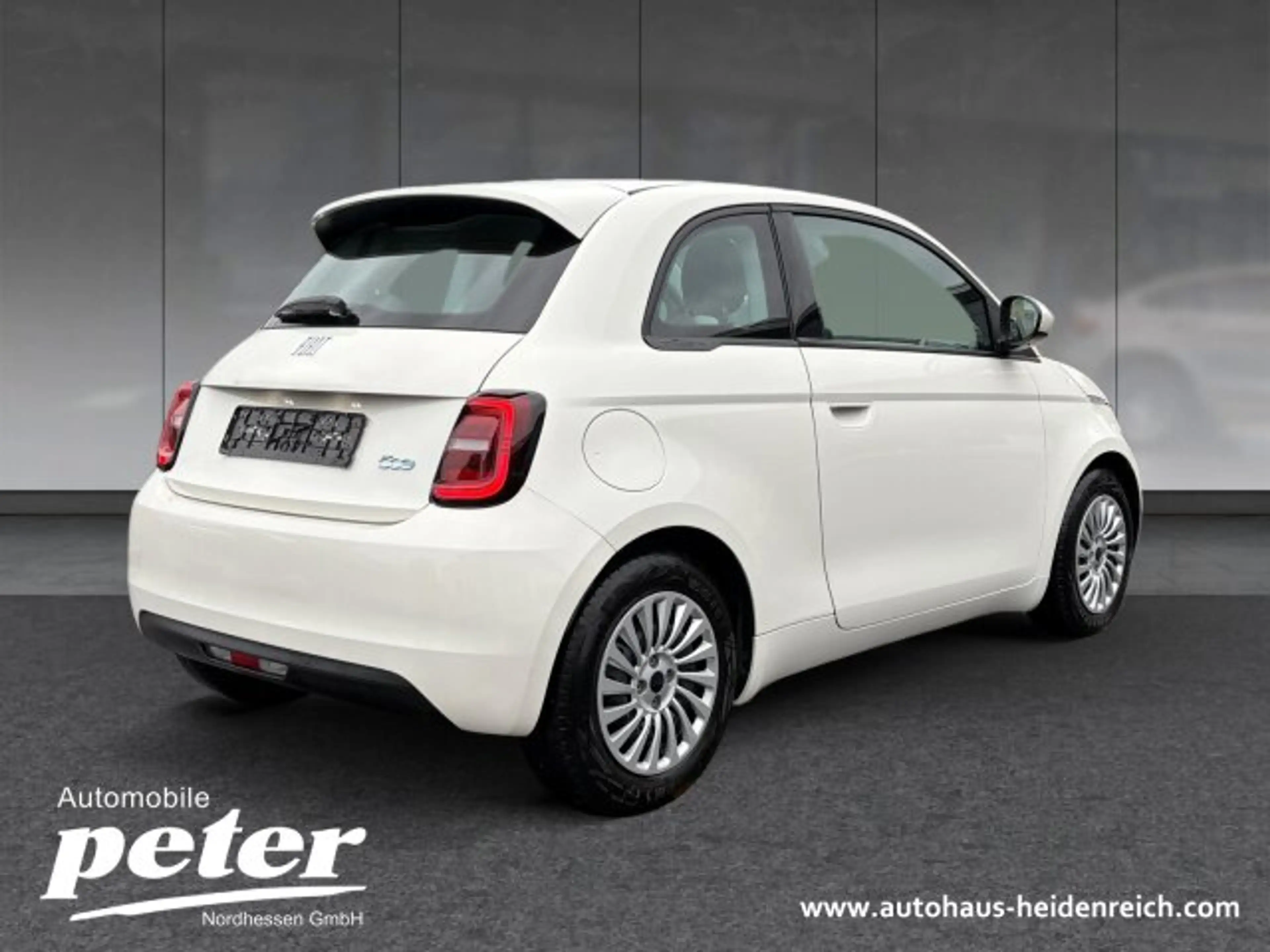 Fiat 500e 500e Base Automatik Klimaautomatik — photo 4