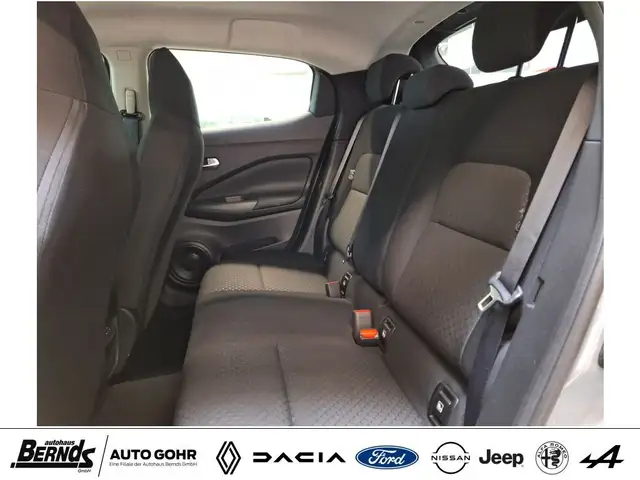 Nissan Juke view 9