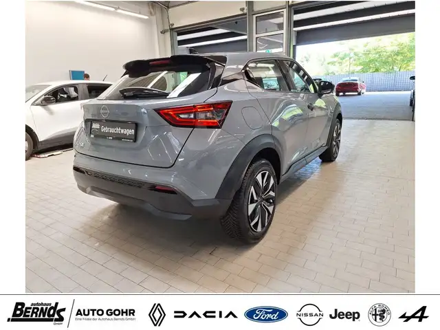 Nissan Juke view 5