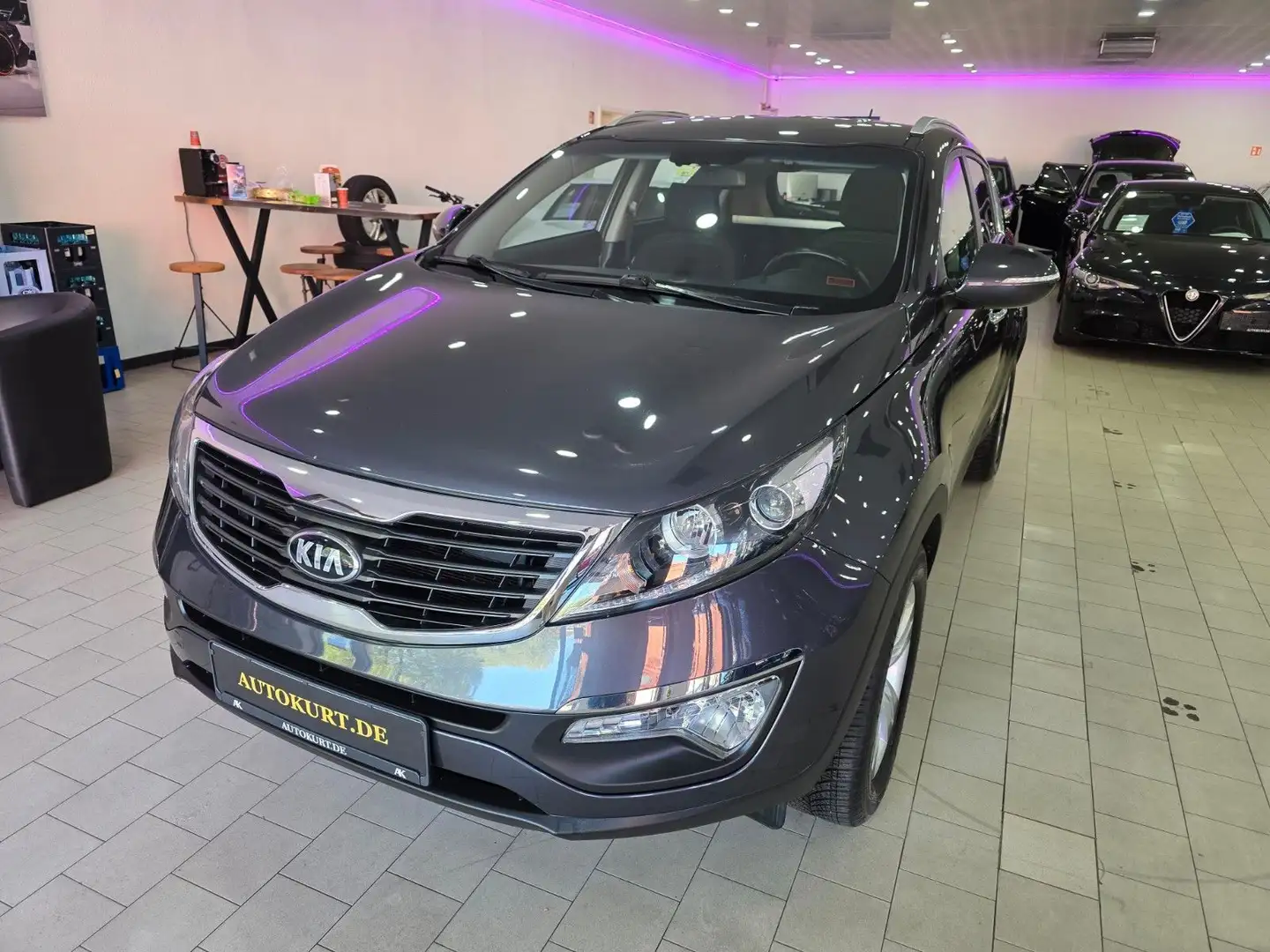 Kia Sportage Vision 2WD 1.Hand Sitzheizung Pdc hinte Grau - 2