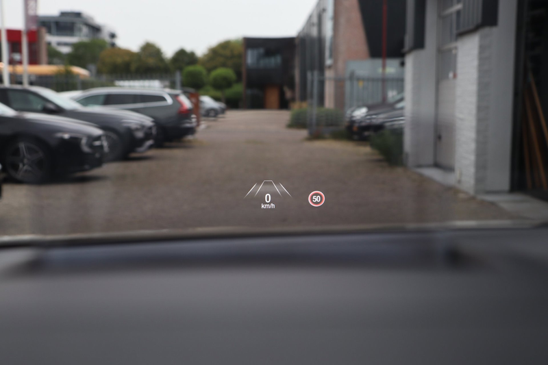 Ford Focus Wagon 1.5 Active / PANO / HUD / ACC / B&O / KEYLES — photo 8