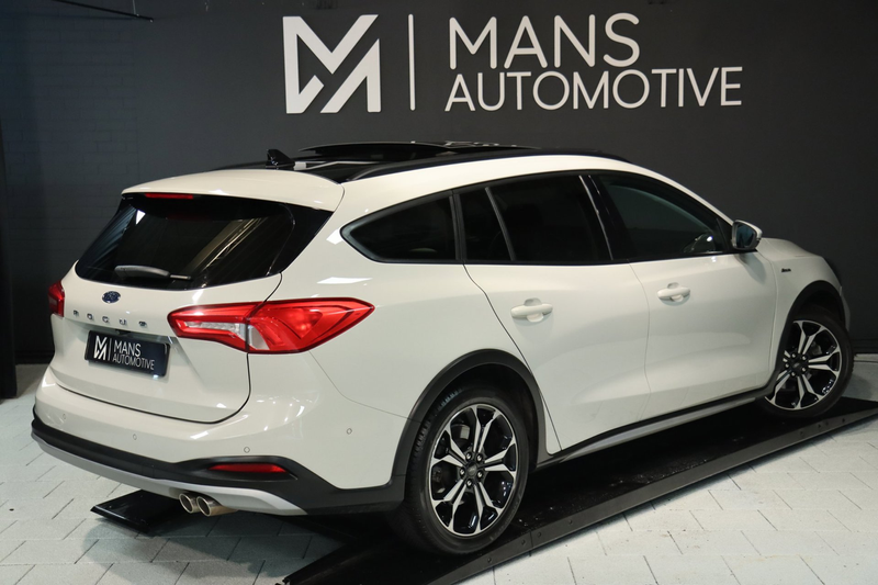 Ford Focus Wagon 1.5 Active / PANO / HUD / ACC / B&O / KEYLES — photo 4