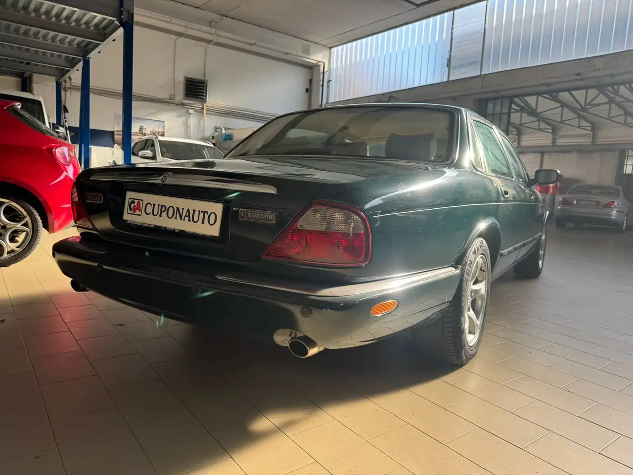 Jaguar XJ V-VI 1994 3.2 Executive, foto 2