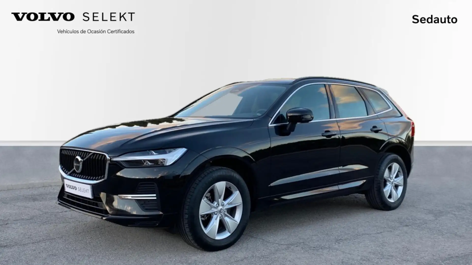 Volvo XC60 2.0 B4 D CORE AUTO 5P Schwarz - 1