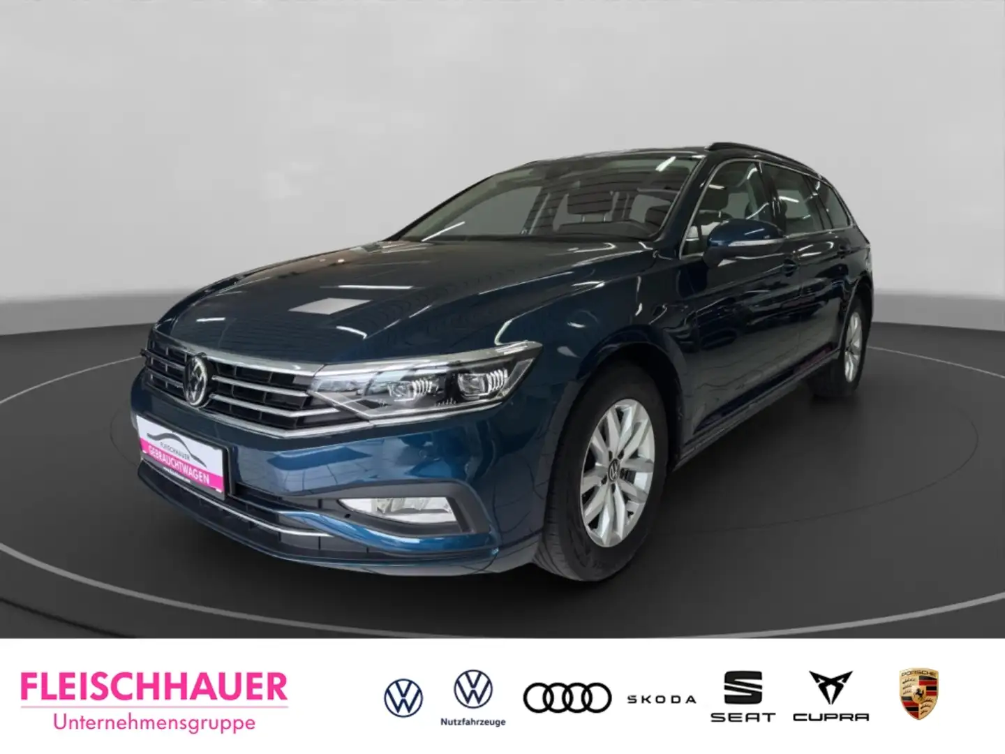 Volkswagen Passat Variant Business 1.5 TSI LED+PANO+AHK+ACC+NAVI+HUD+360°RFK Blau - 1