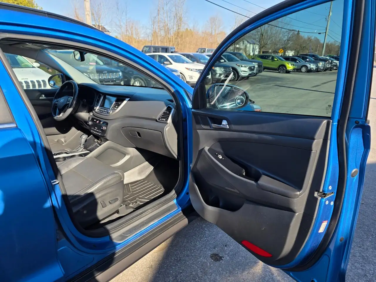 Hyundai TUCSON photo Hyundai TUCSON