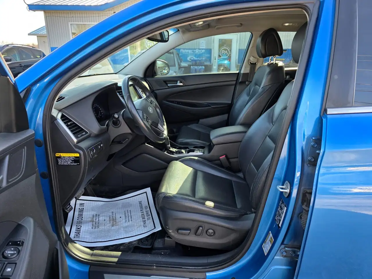 Hyundai TUCSON photo Hyundai TUCSON