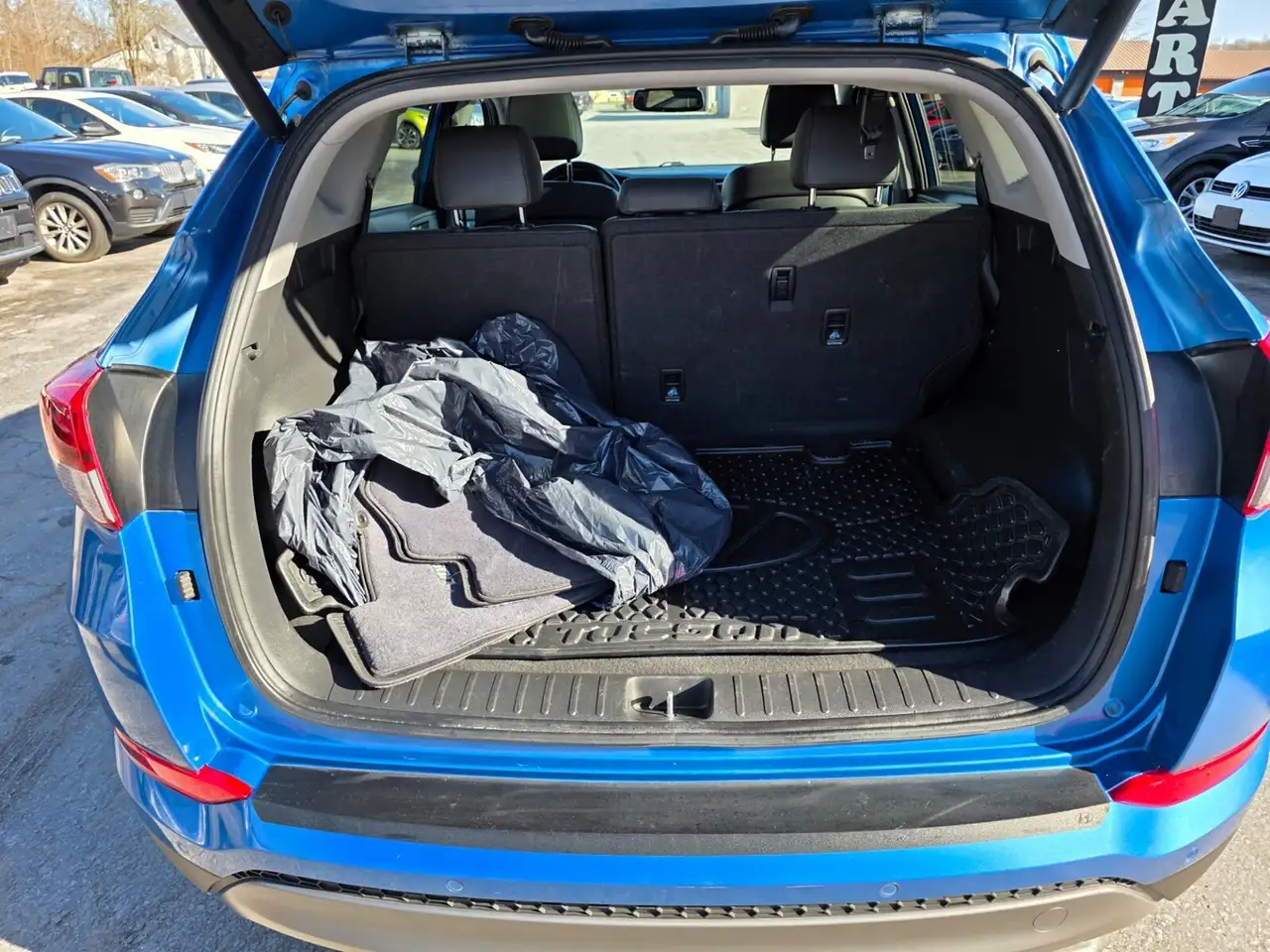 Hyundai TUCSON photo Hyundai TUCSON