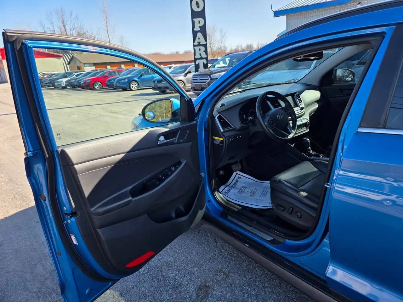 Hyundai TUCSON photo Hyundai TUCSON