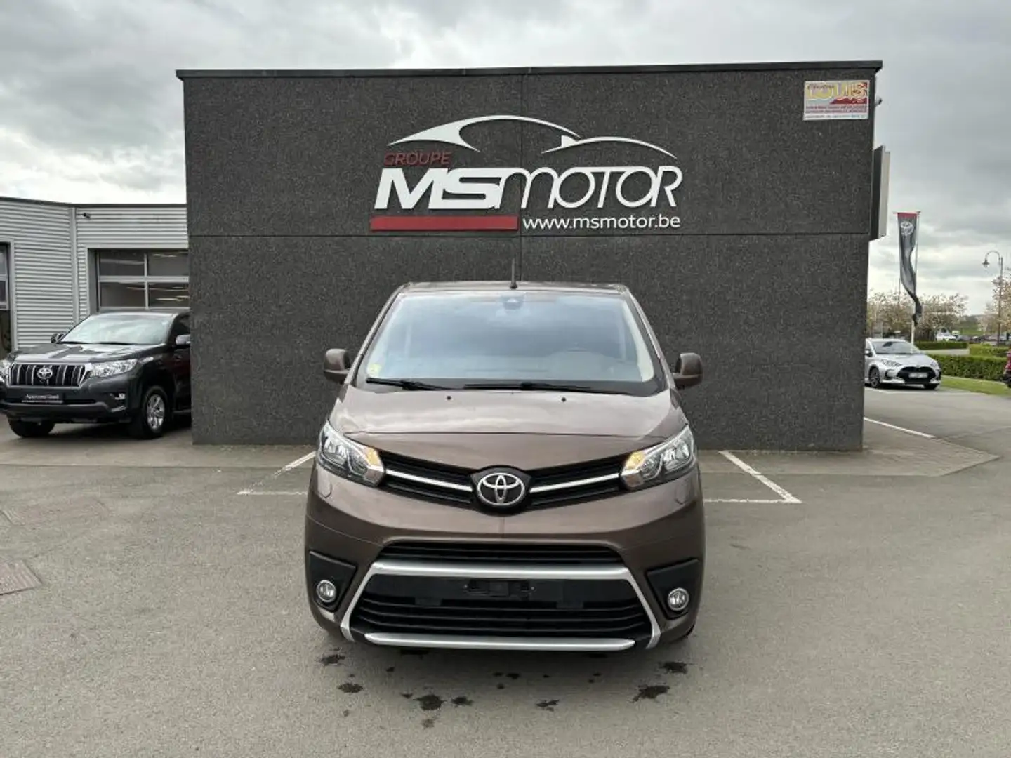 Toyota Verso 1.5 TD PRIX MARCHAND-EXPORT Brązowy - 2