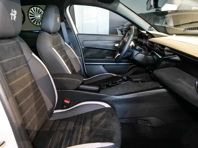 Alfa Romeo Junior view 13