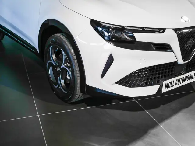 Alfa Romeo Junior view 3