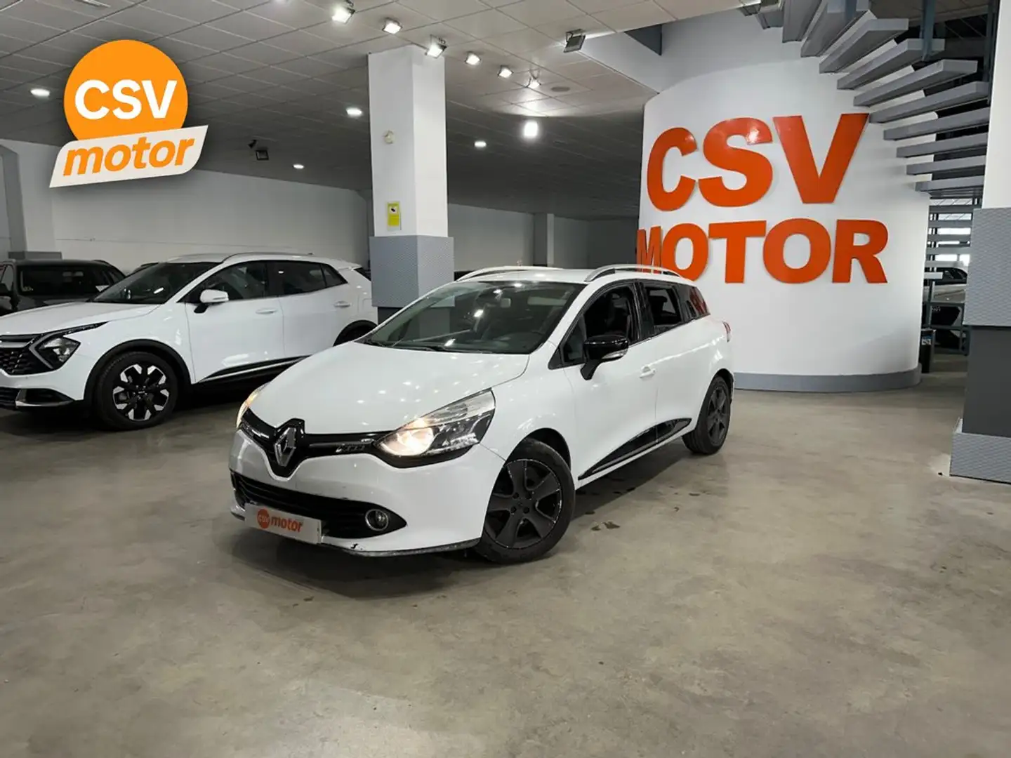 Renault Clio 1.5 DCI 90 SPORT TOURER - 1