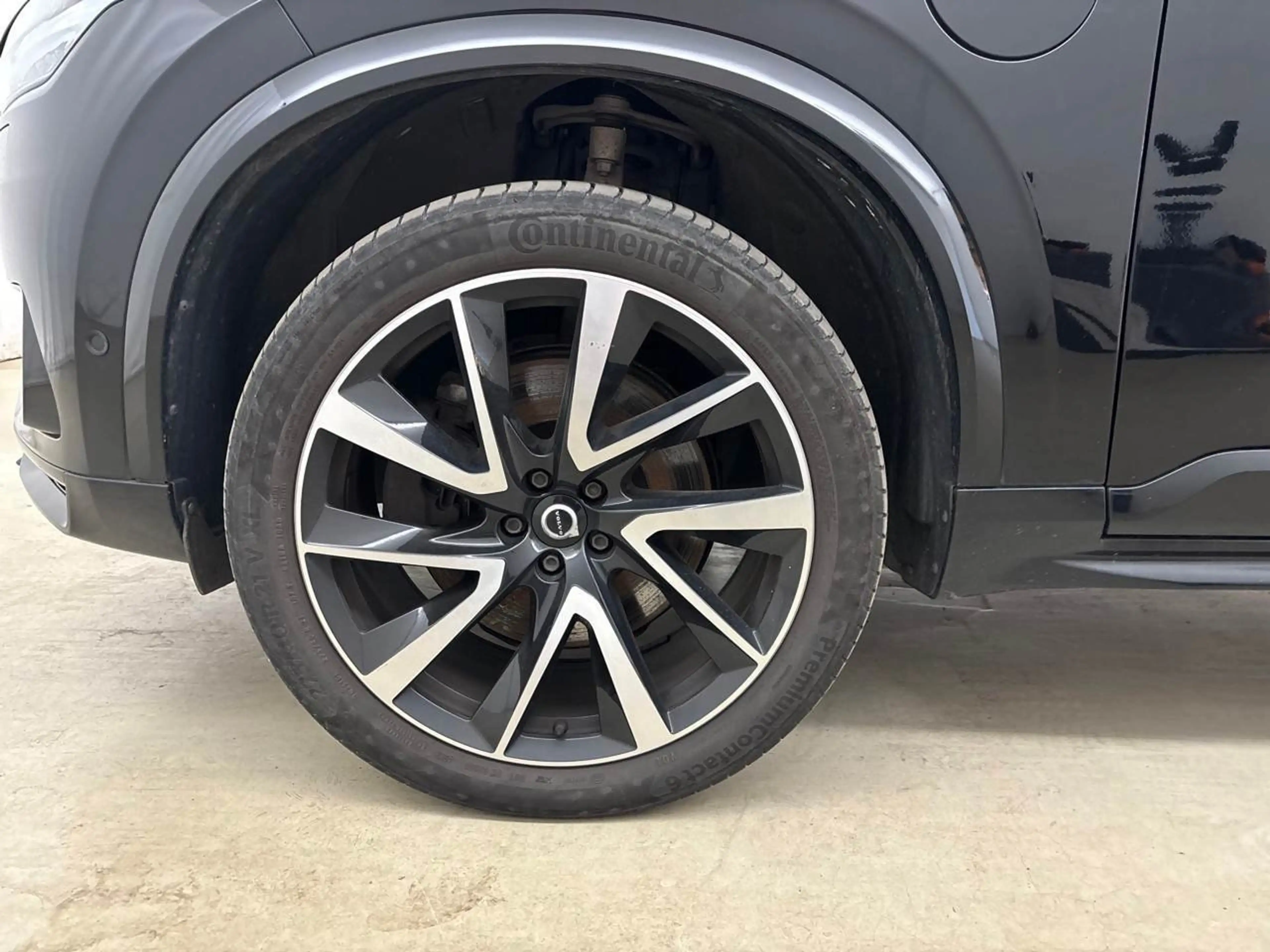 Volvo XC90 XC 90 T8 AWD Plus Dark Plug-In 360° — photo 12