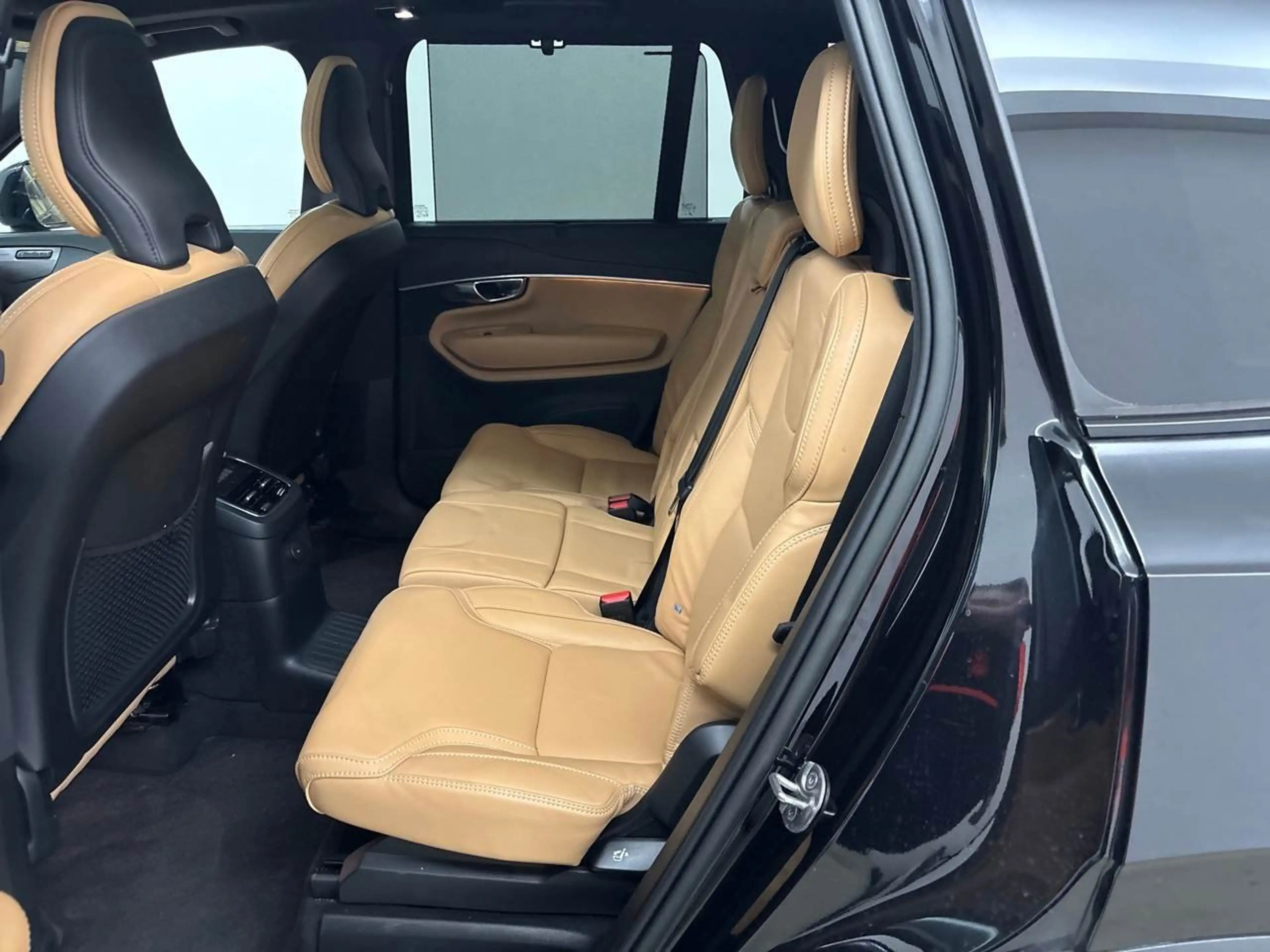 Volvo XC90 XC 90 T8 AWD Plus Dark Plug-In 360° — photo 11