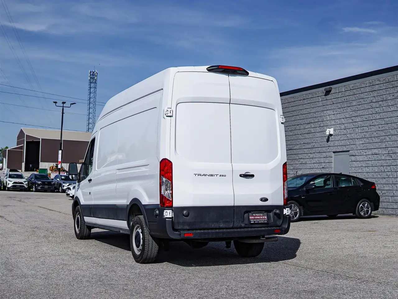 Ford Transit Cargo Van снимка Ford Transit Cargo Van