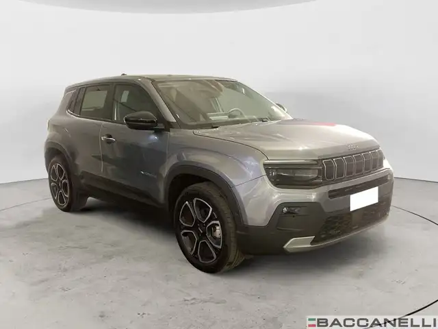 Jeep Avenger view 5