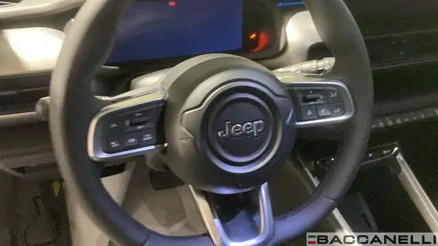 Jeep Avenger view 14