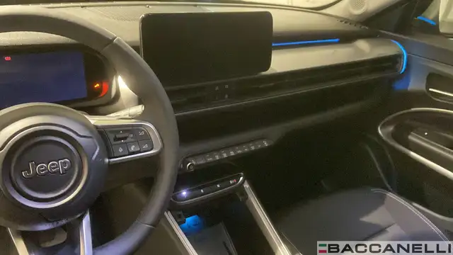 Jeep Avenger view 11