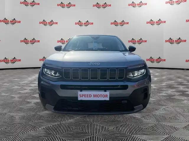 Jeep Avenger view 2