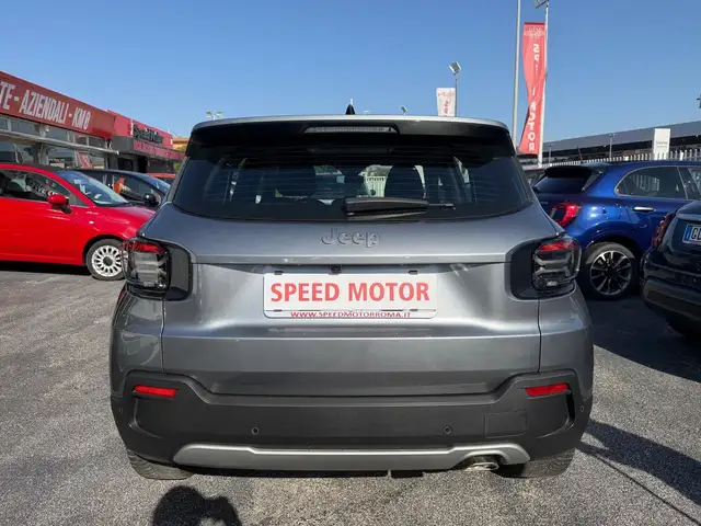 Jeep Avenger view 6