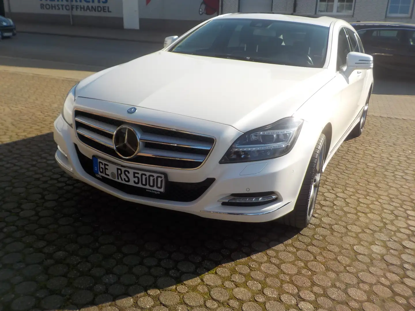 Mercedes-Benz CLS 350 CLS Shooting Brake 350 7G-TRONIC Biały - 1