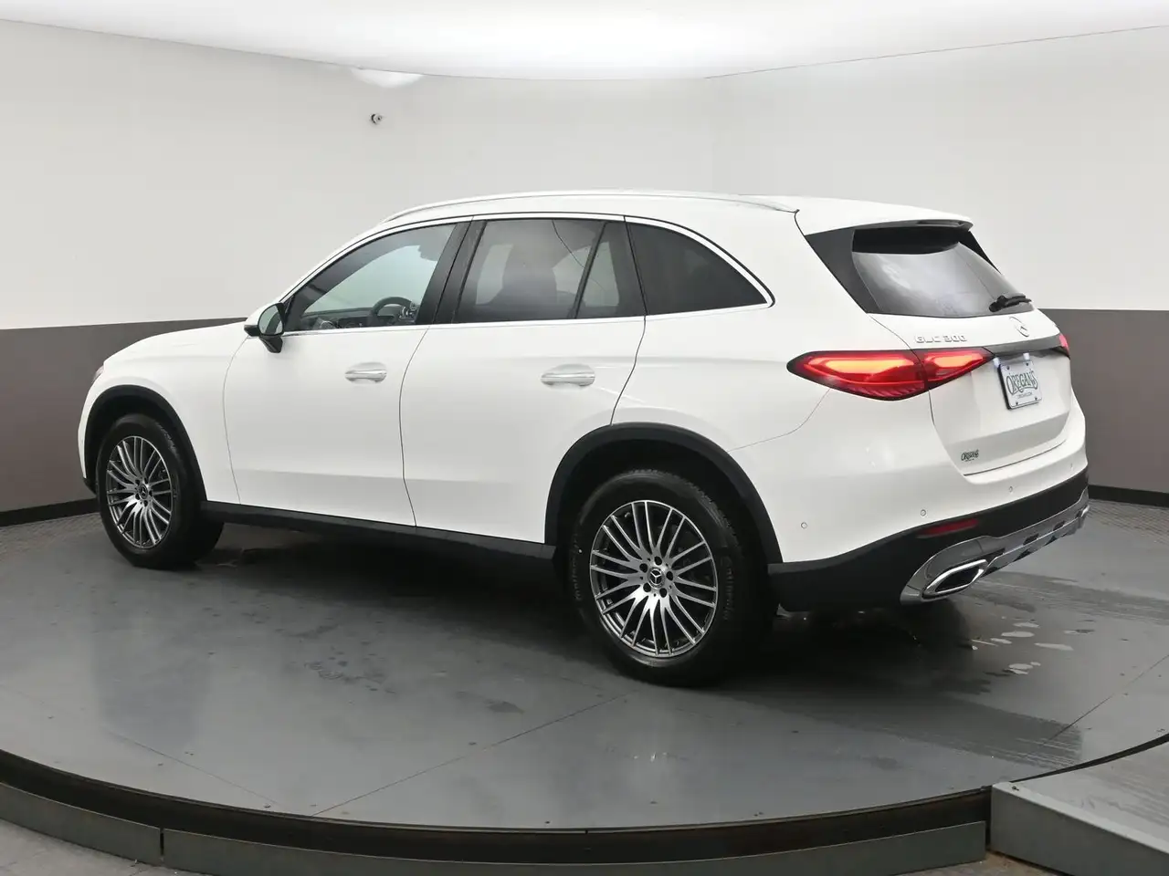 Mercedes-Benz GLC снимка Mercedes-Benz GLC