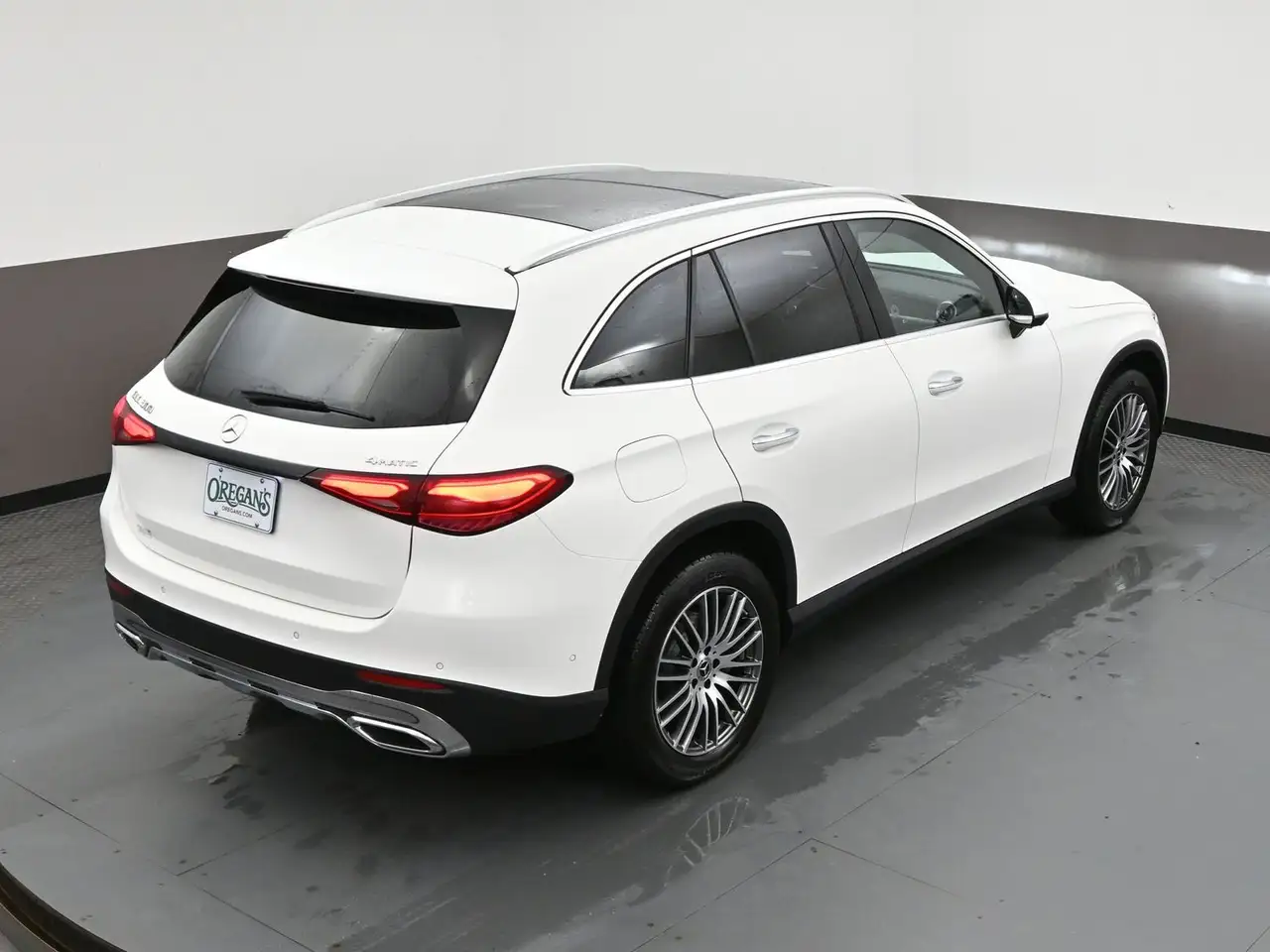Mercedes-Benz GLC снимка Mercedes-Benz GLC