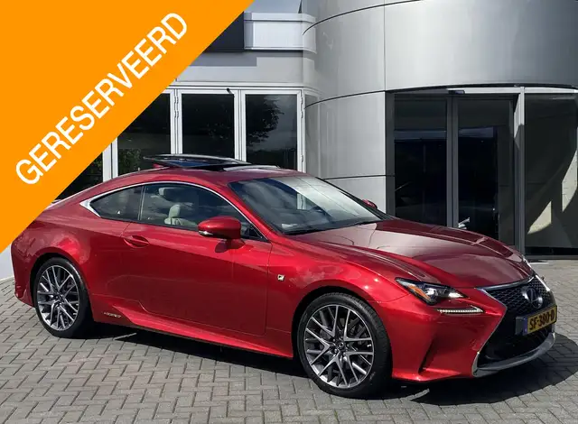 Lexus RC 300h F SPORT Line NL-AUTO MARK-LEVINSON STOELVENT STOEL