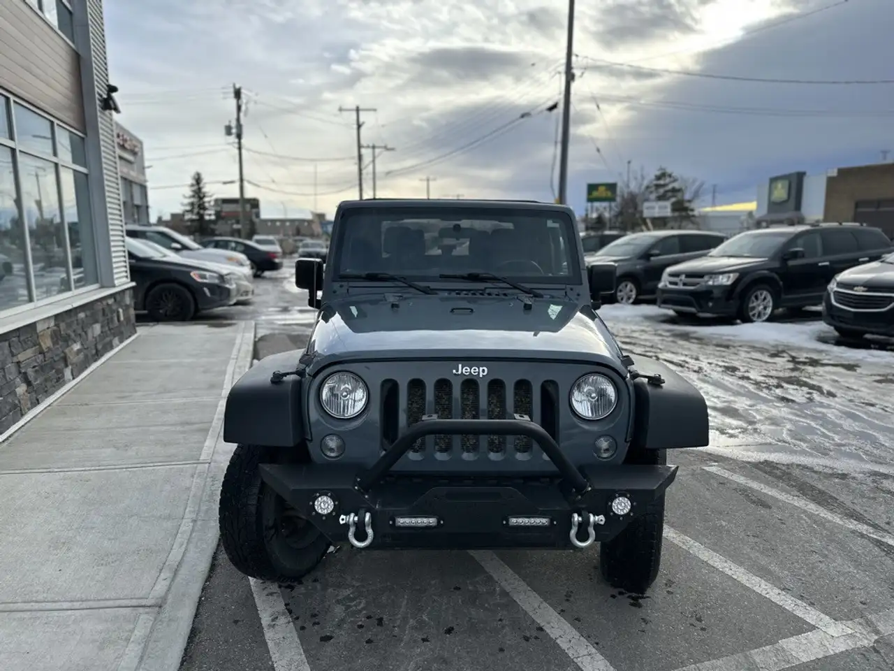 Jeep Wrangler снимка Jeep Wrangler